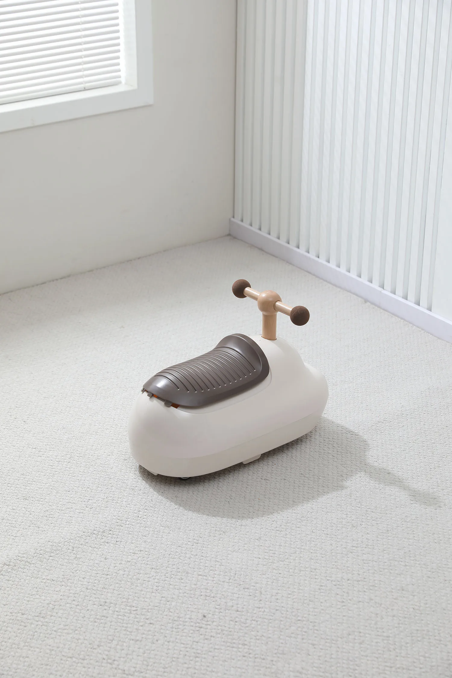 Толокар UNIX Kids Boss