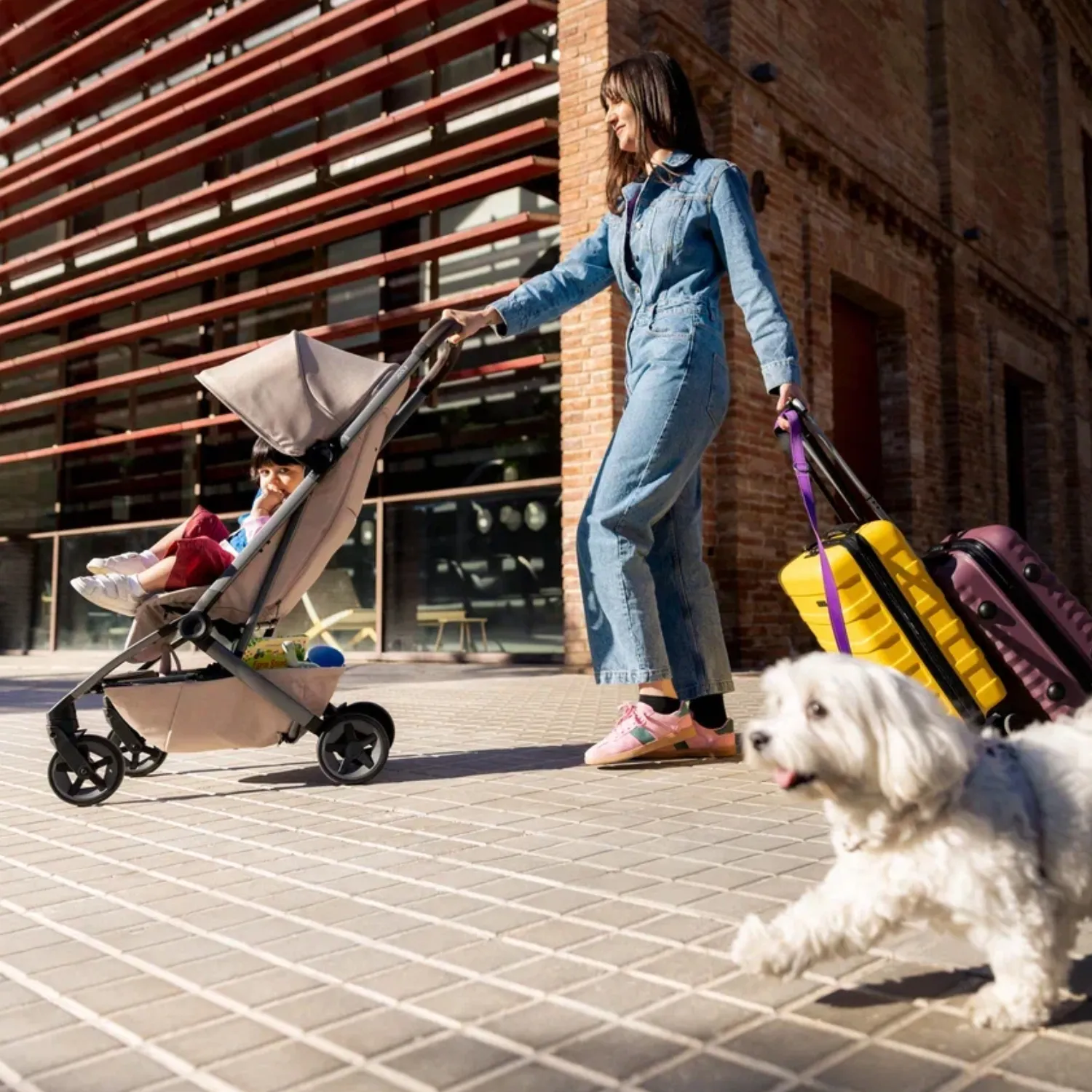 Коляска прогулочная Joolz Aer2 SE с бампером и подстаканником