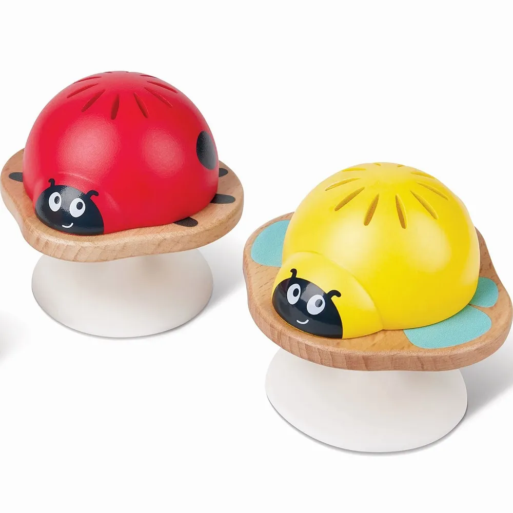 Набор игрушек-погремушек Hape на присосках «Бабочка, пчела, божья коровка»