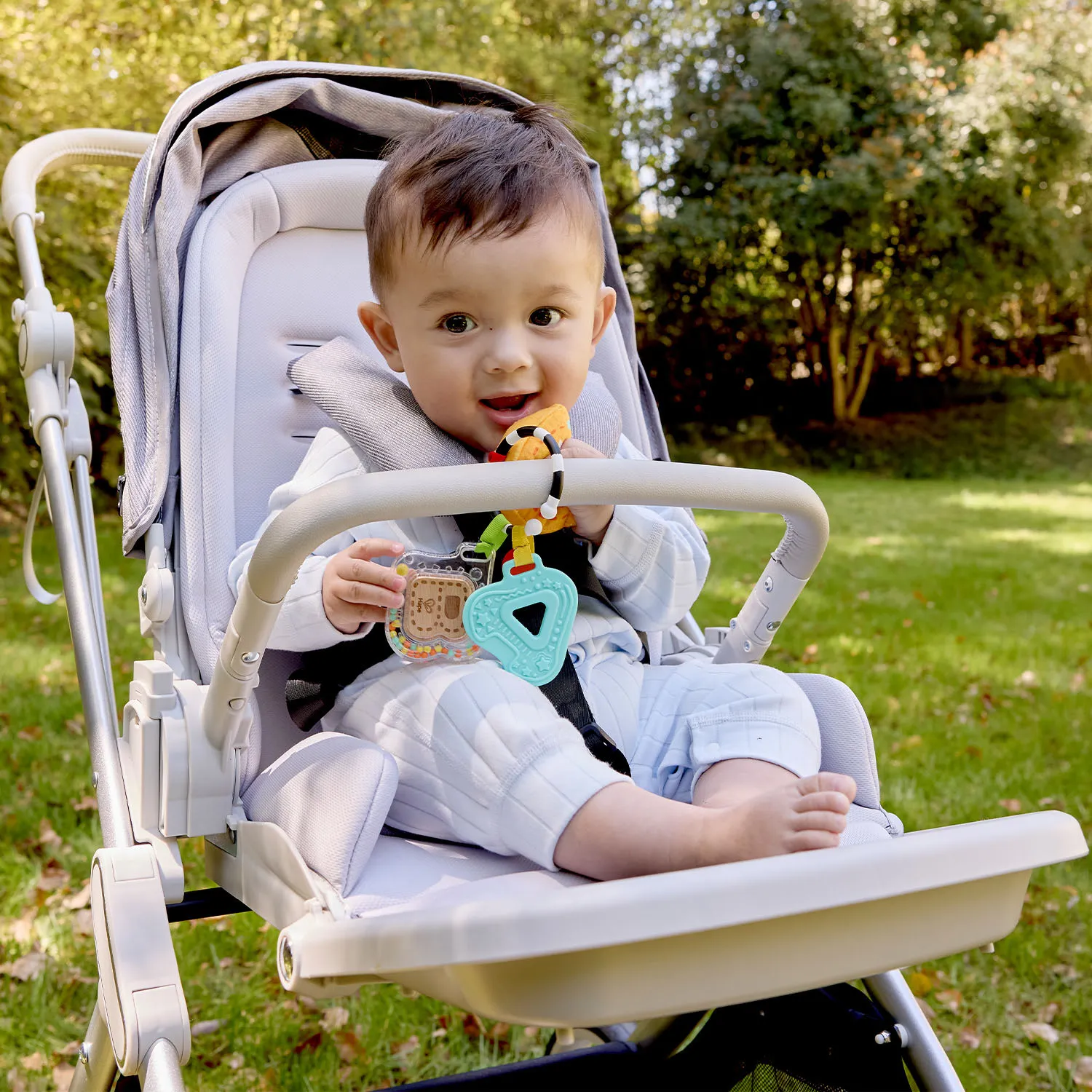 Игрушка развивающая HAPE «Малышам» ABC 3в1 (погремушка, прорезыватель, мягкая игрушка) E0129_HP