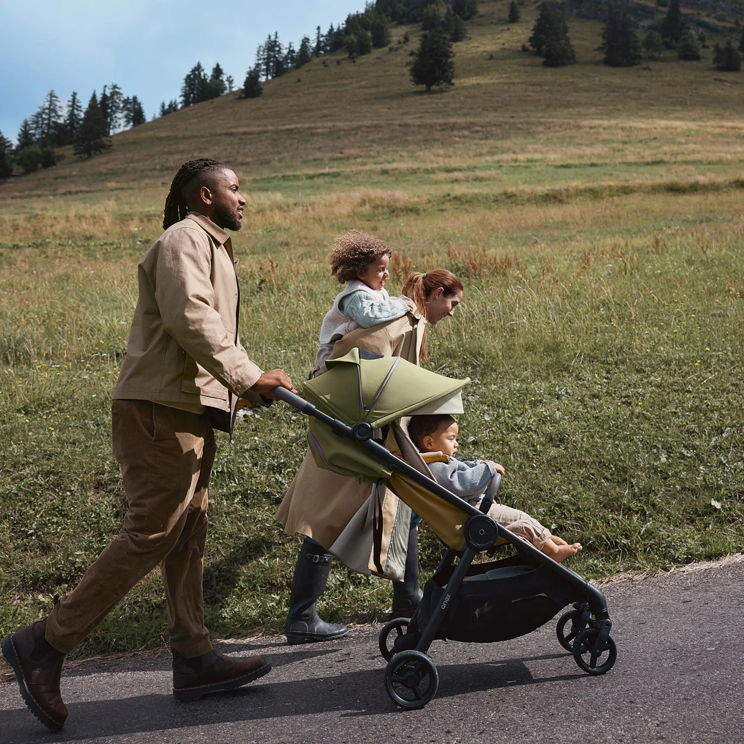 Коляска 2 в 1 ANEX iQ Premium 2025 Hugg