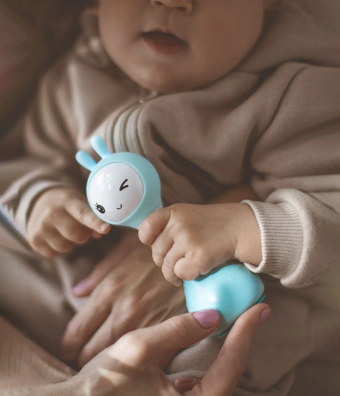 Музыкальная игрушка Alilo Умный зайка R1 синий 60402