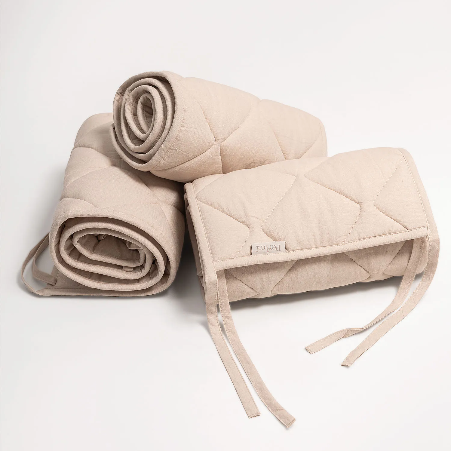 Защита для детской кроватки (бампер стеганый универсальный) PERINA Slim