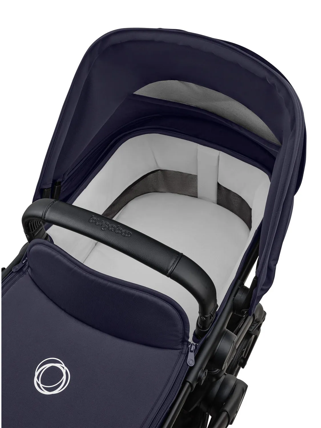 Коляска 2 в 1 Bugaboo Cub complete, ЧЕРНЫЙ (BLACK/DEEP INDIGO-DEEP INDIGO). Изображение 3