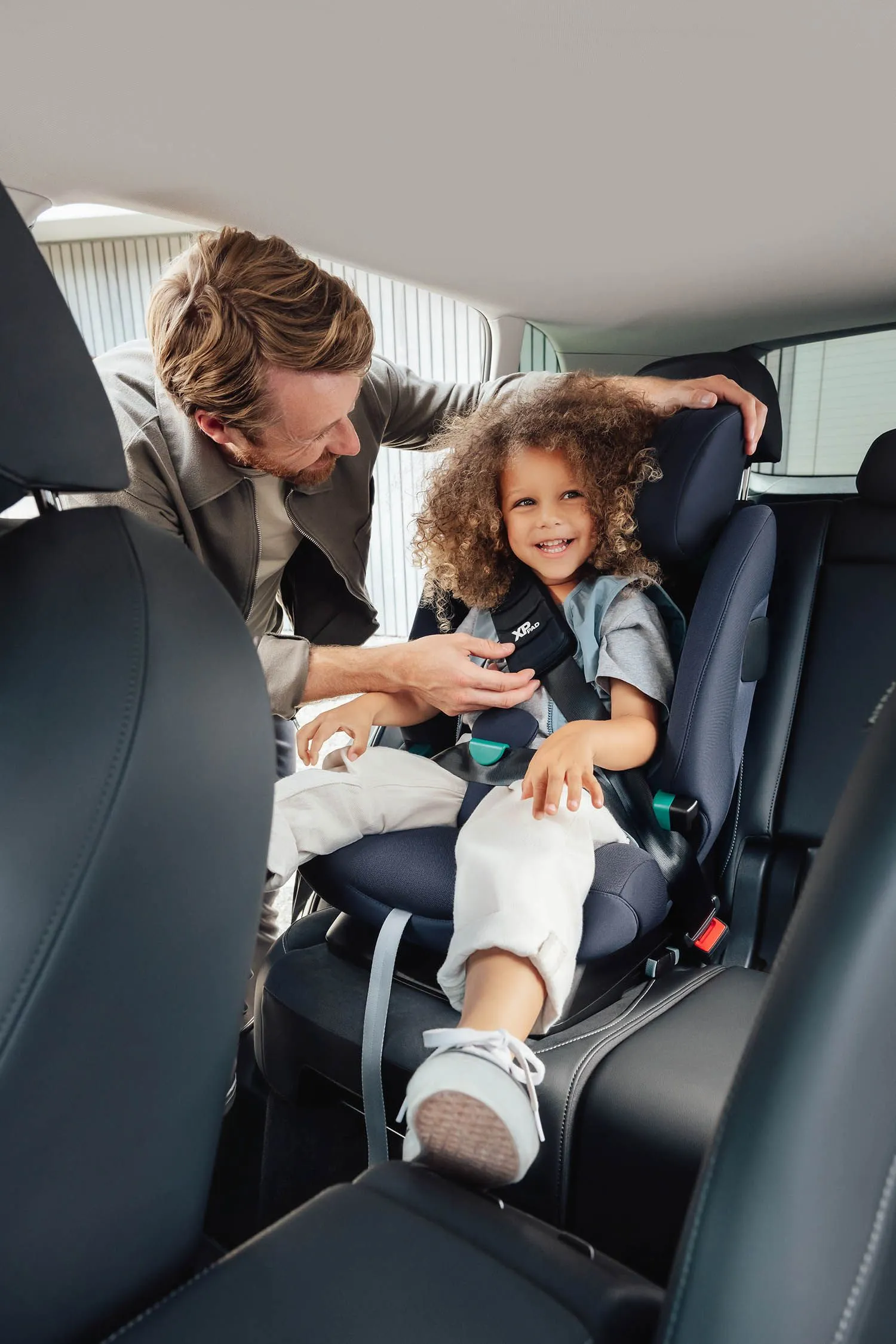 Автокресло 1/2/3 Britax Roemer Advansafix Pro Lux