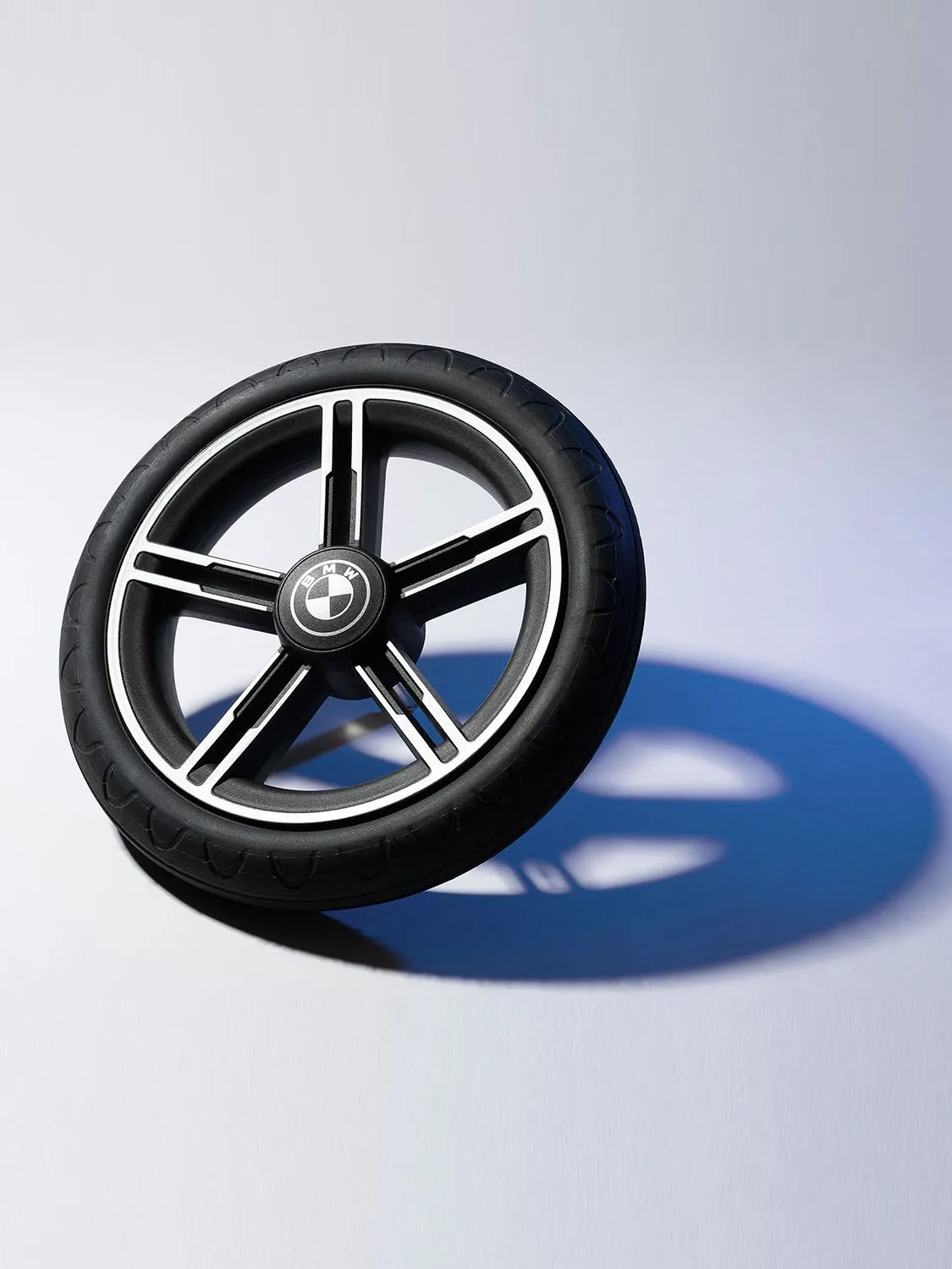 Коляска 3 в 1 Nuna TRIV NEXT BMW с автолюлькой ARRA FLEX