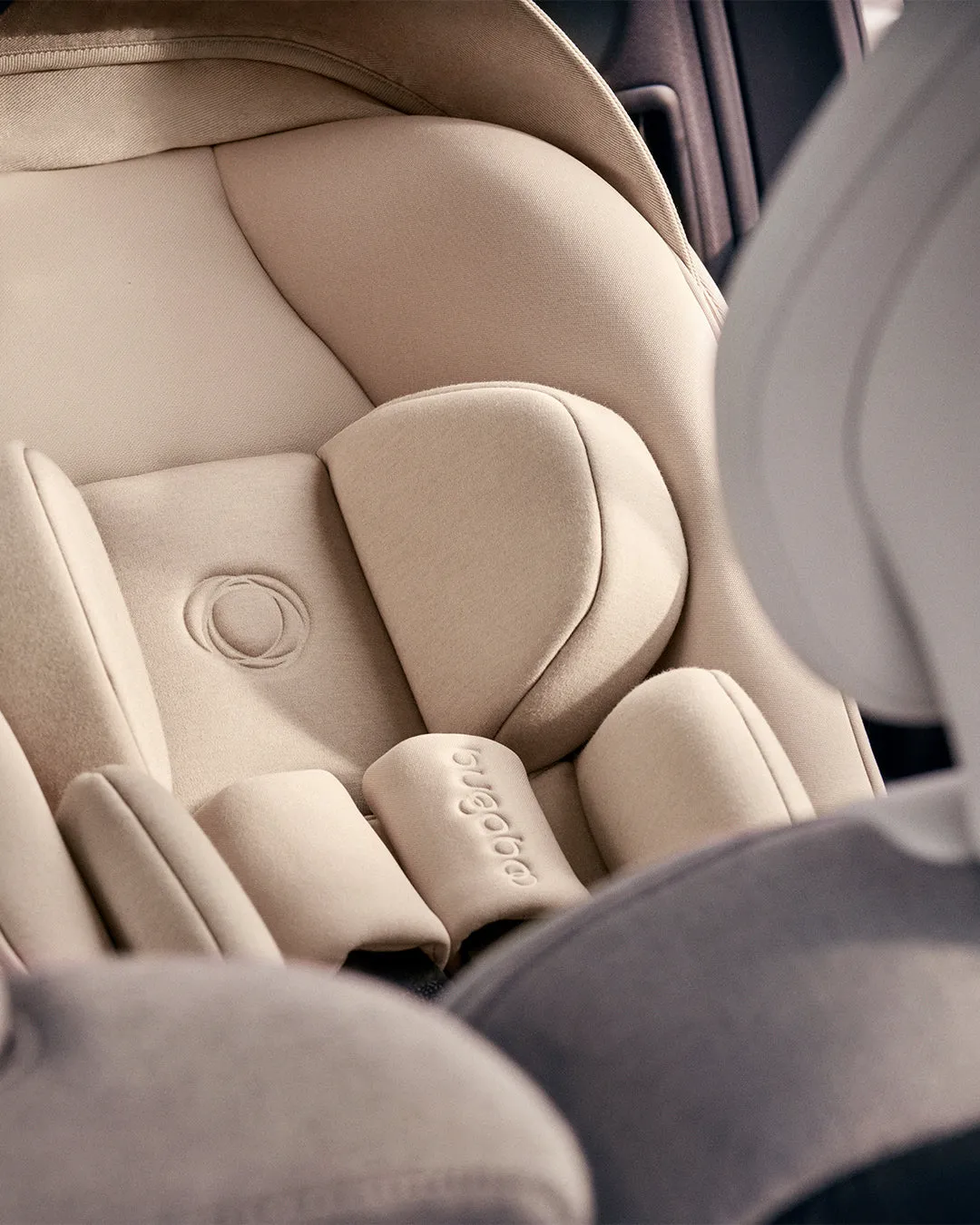 Автокресло 0+ Bugaboo Otter by Nuna