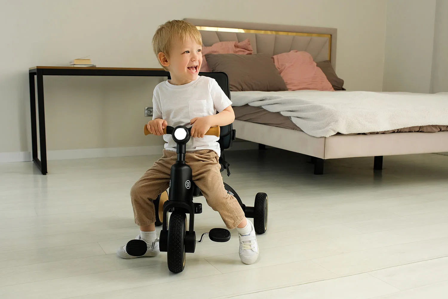 Велосипед 3-х колесный Lecoco S grey