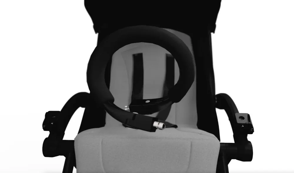 Бампер на коляску универсальный Bumprider