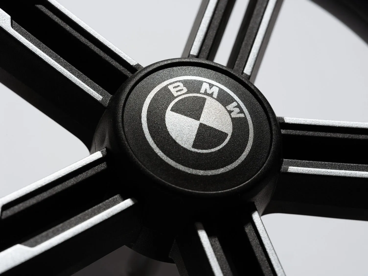 Коляска прогулочная Nuna TRVL LX BMW