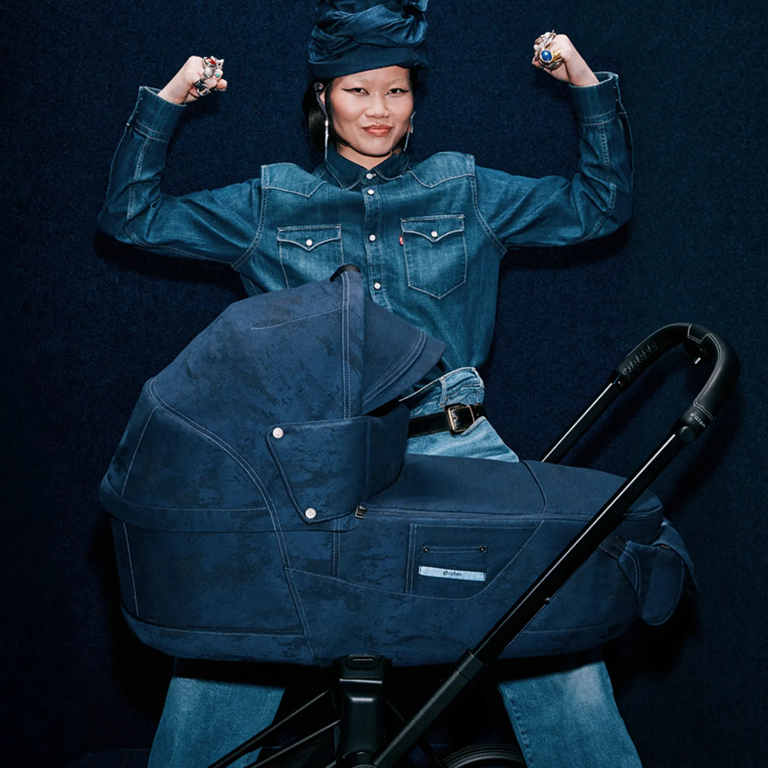 Коляска 2 в 1 Cybex PRIAM IV FE Rebellious Luxury /Matt Black