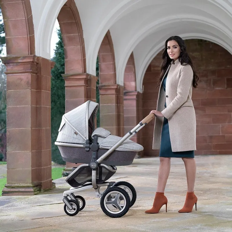 Беспрецедентная новинка 2021 – коляска 2 в 1 Silver Cross Surf!