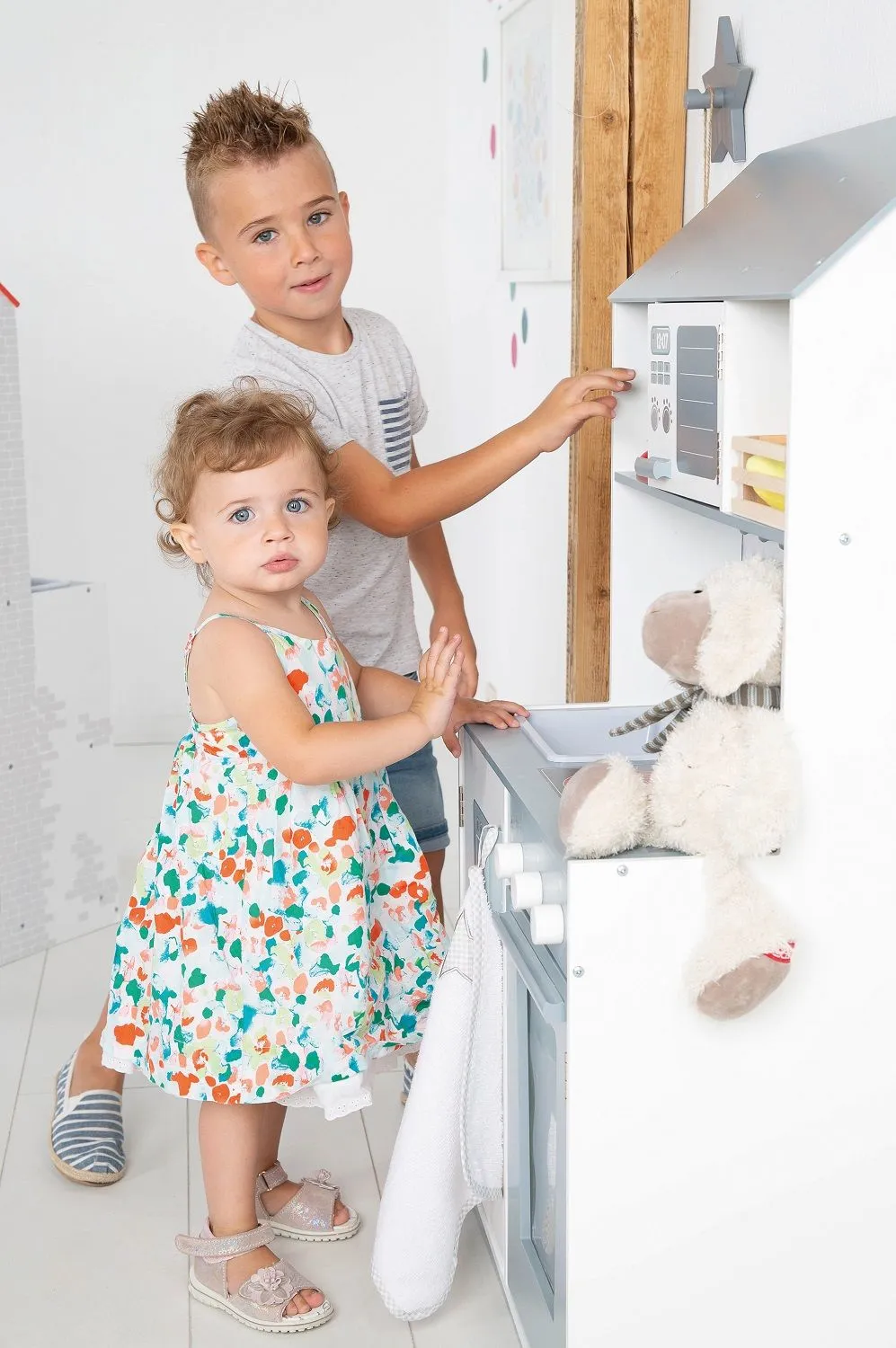 Детская игровая кухня Roba 480227