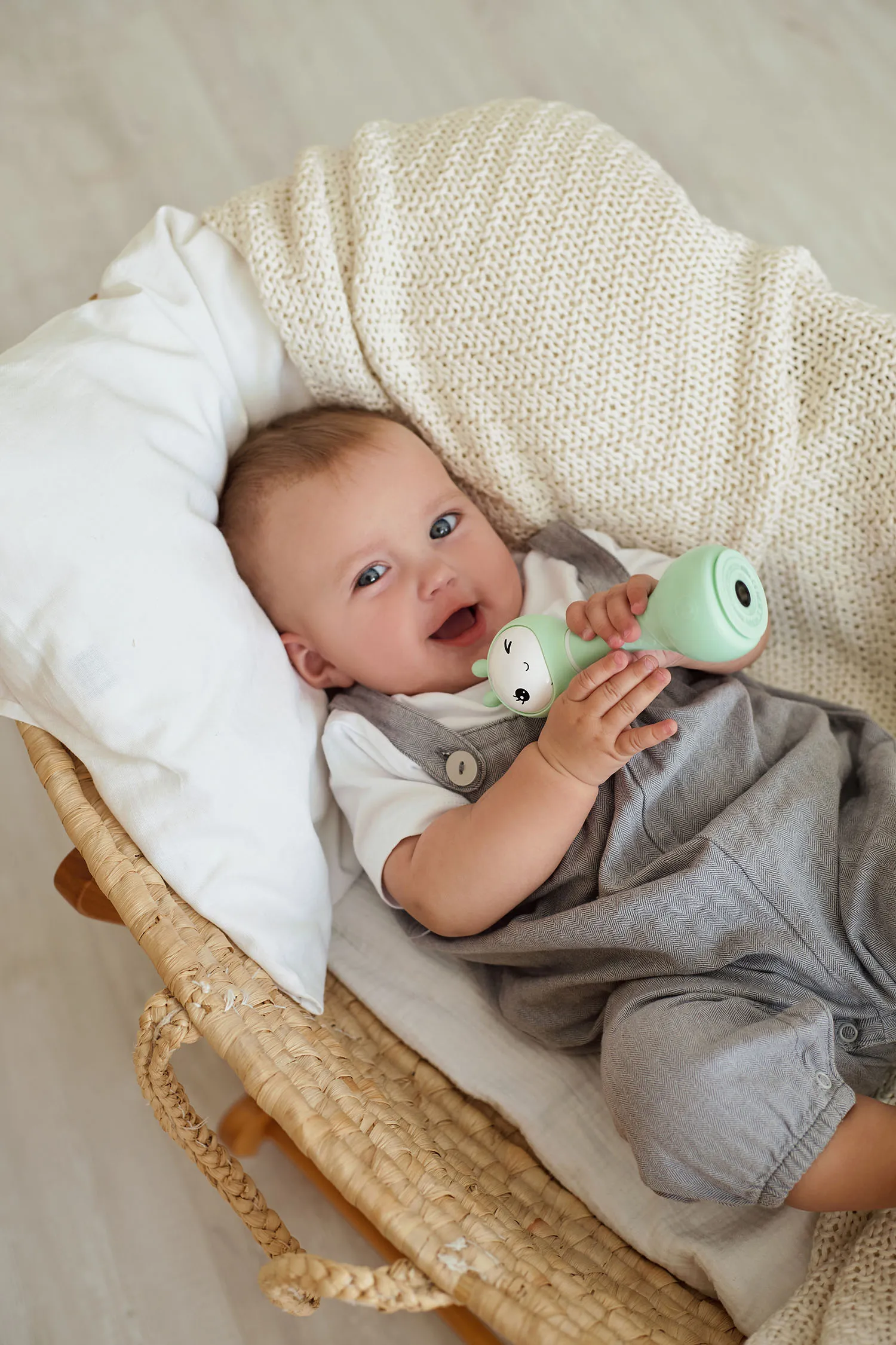 Музыкальная игрушка Alilo Умный зайка R1 мятный 60406