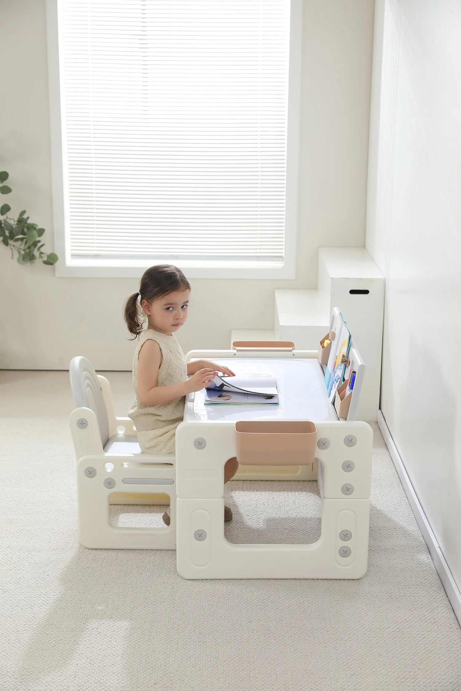 Стол со стульчиком 4 в 1 детский развивающий UNIX Kids Camel PPT4IN1CL