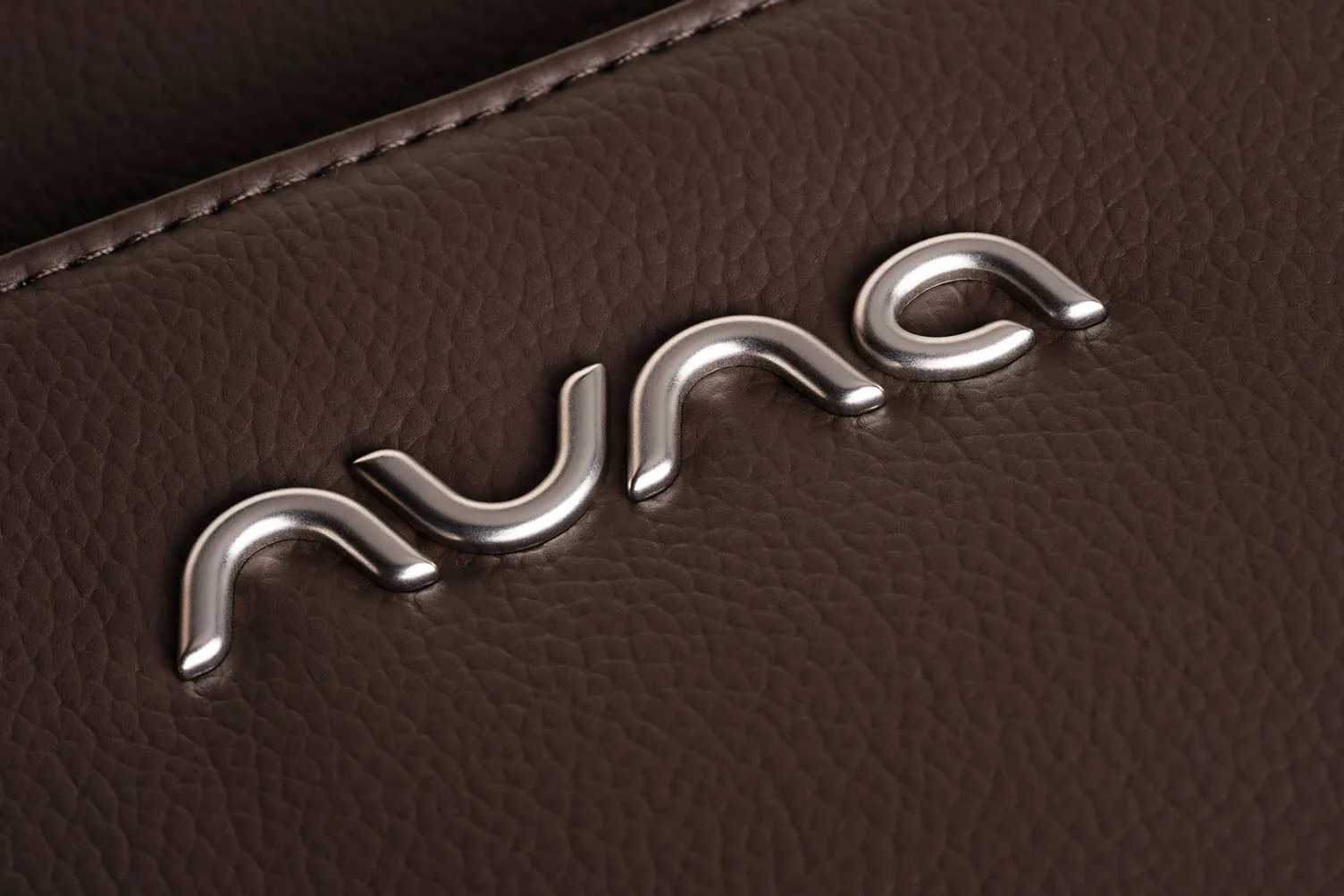 Cумка Nuna ESSENTIAL BMW