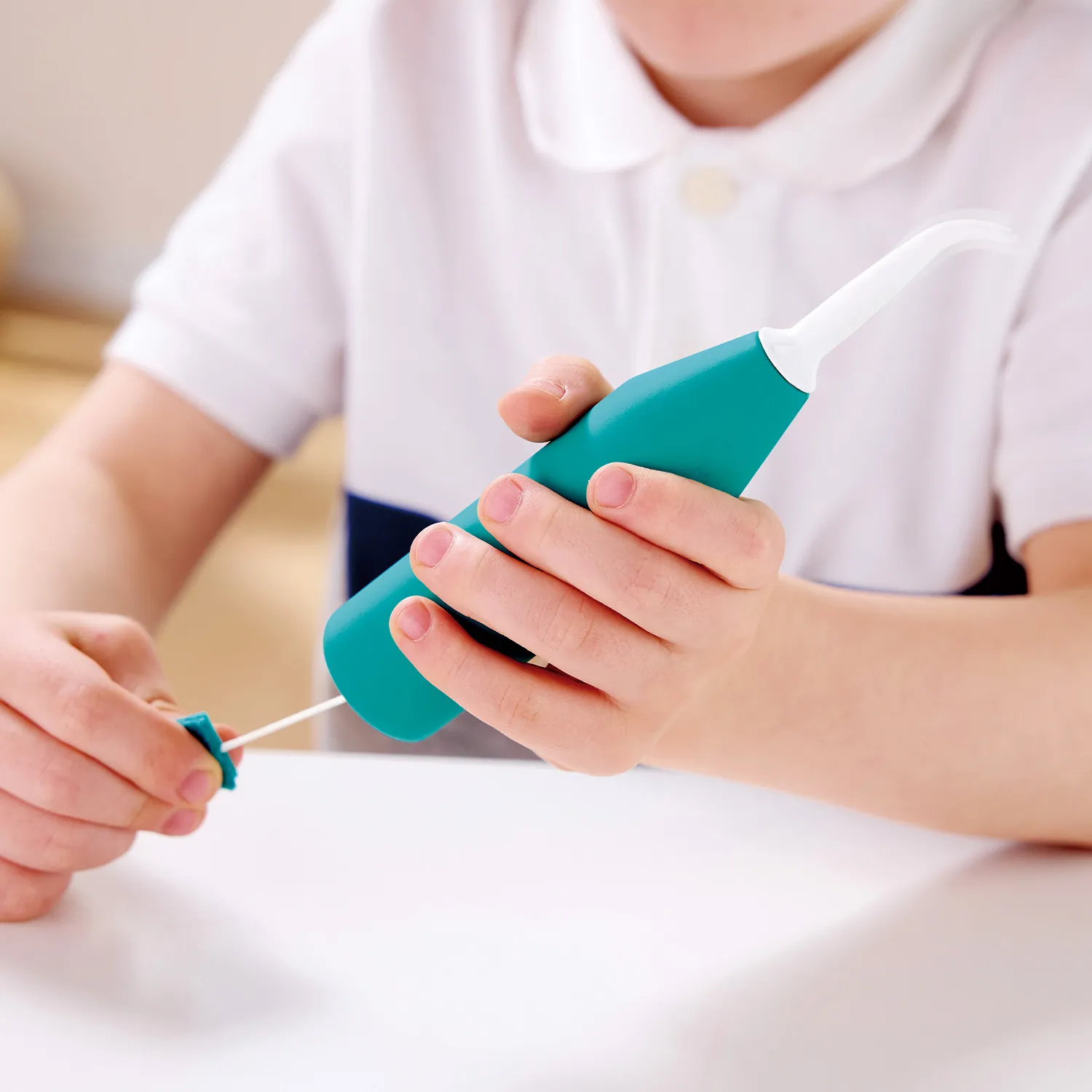 Набор игровой HAPE для детей «Стоматологическая клиника» E3227_HP