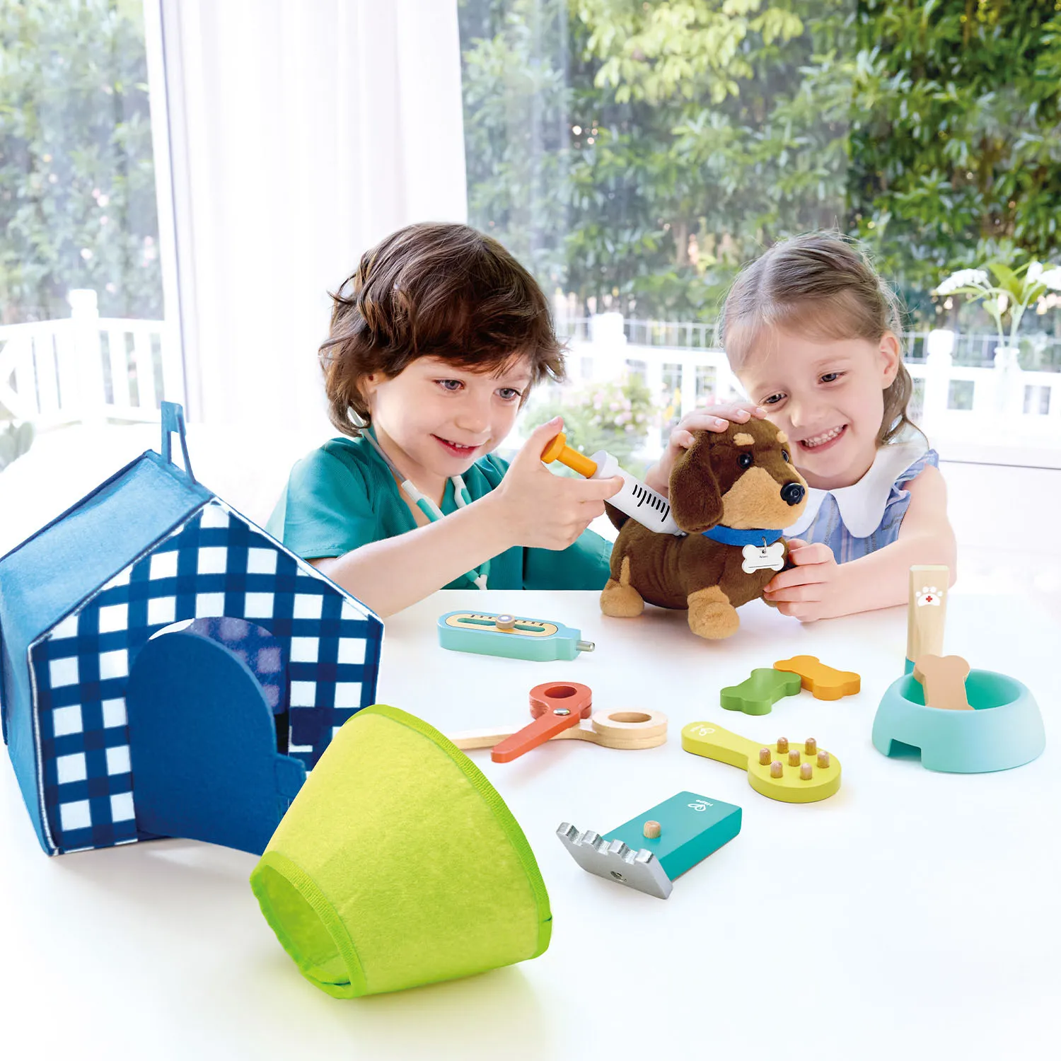Набор игровой HAPE «Ветеринарная клиника» для щенков E3229_HP