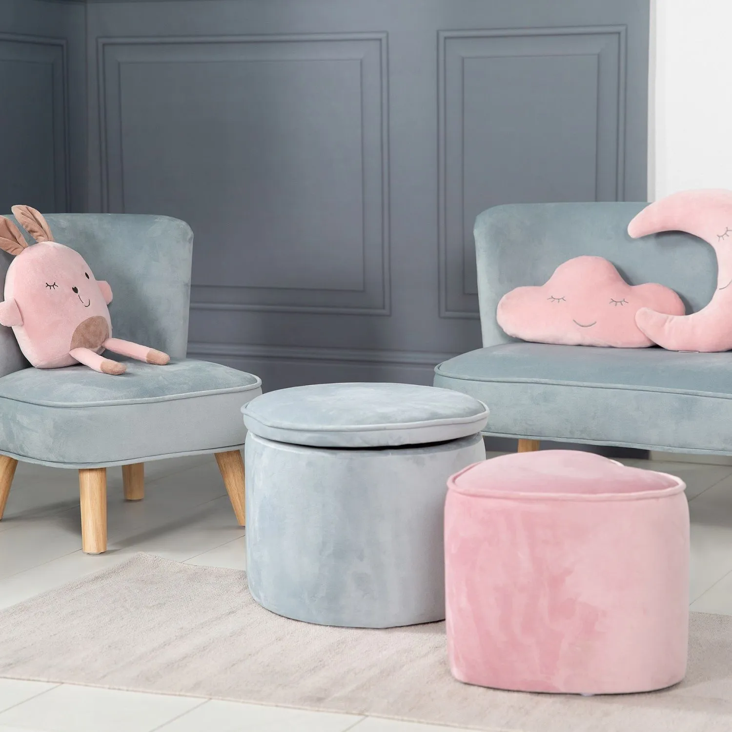 Детский велюровый овальный пуфик Roba Lil Sofa