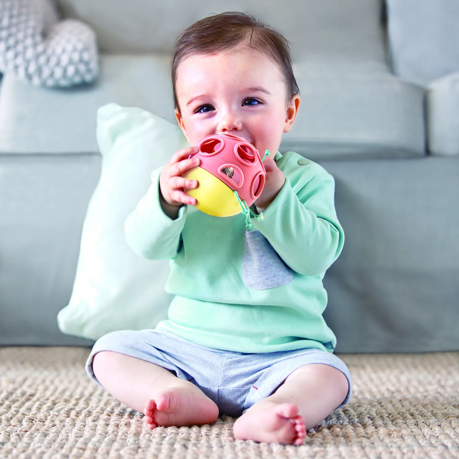 Детская погремушка-неваляшка Hape «Божья коровка» E8522_HP