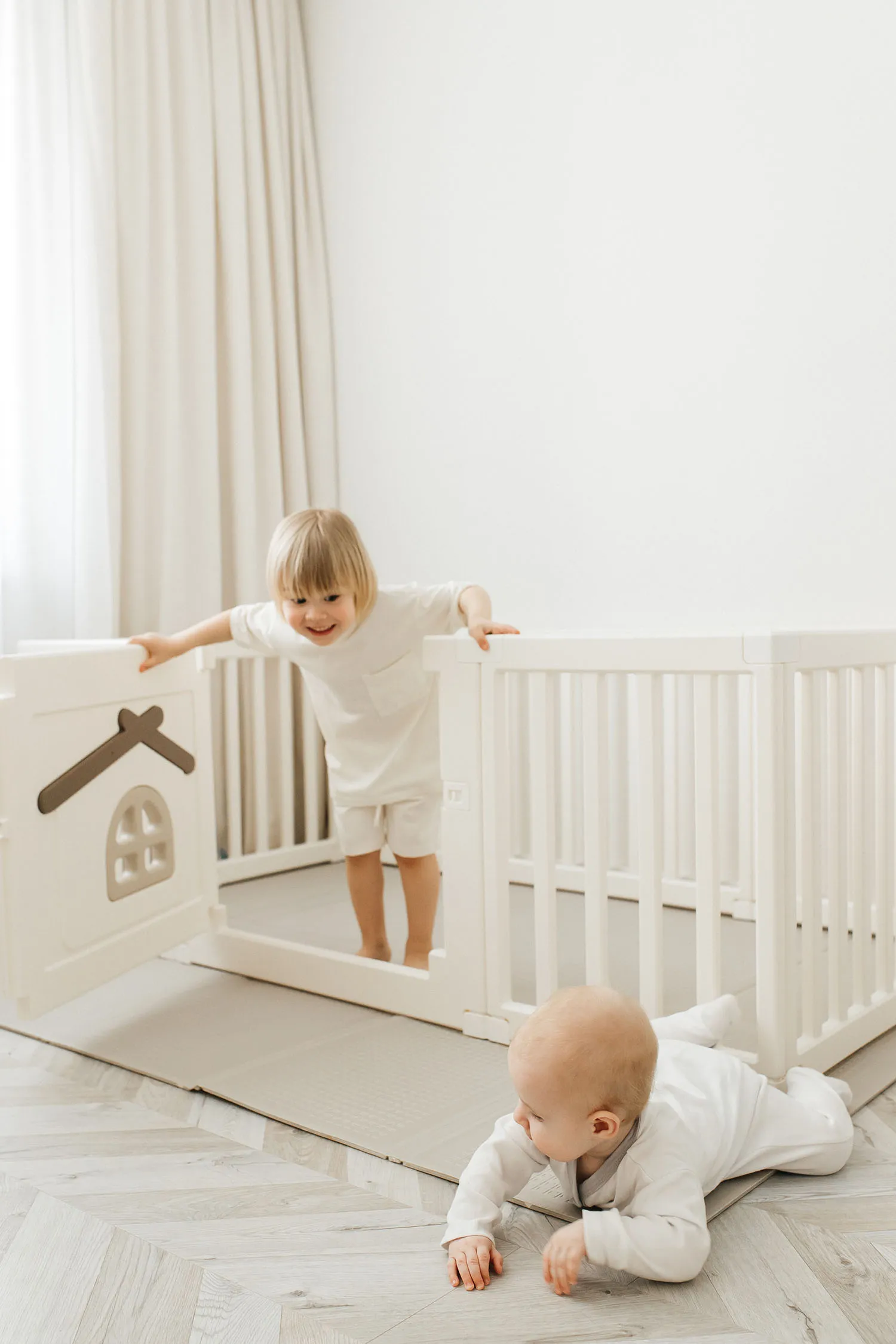 Манеж большой детский игровой UNIX Kids Classic Tree House 180x200