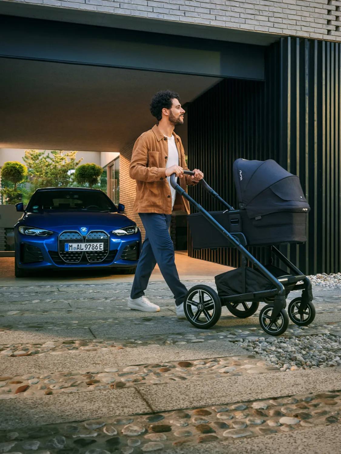 Коляска 2 в 1 Nuna MIXX NEXT BMW, Черная (Element)