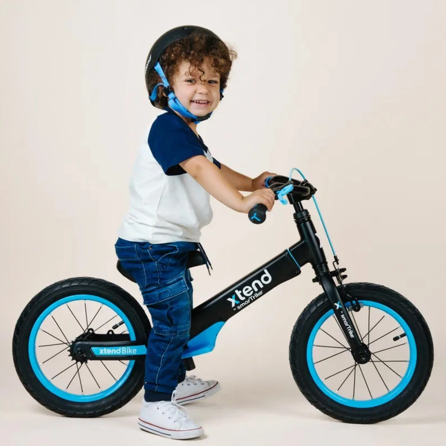 Беговел-велосипед детский SmarTrike Xtend Bike