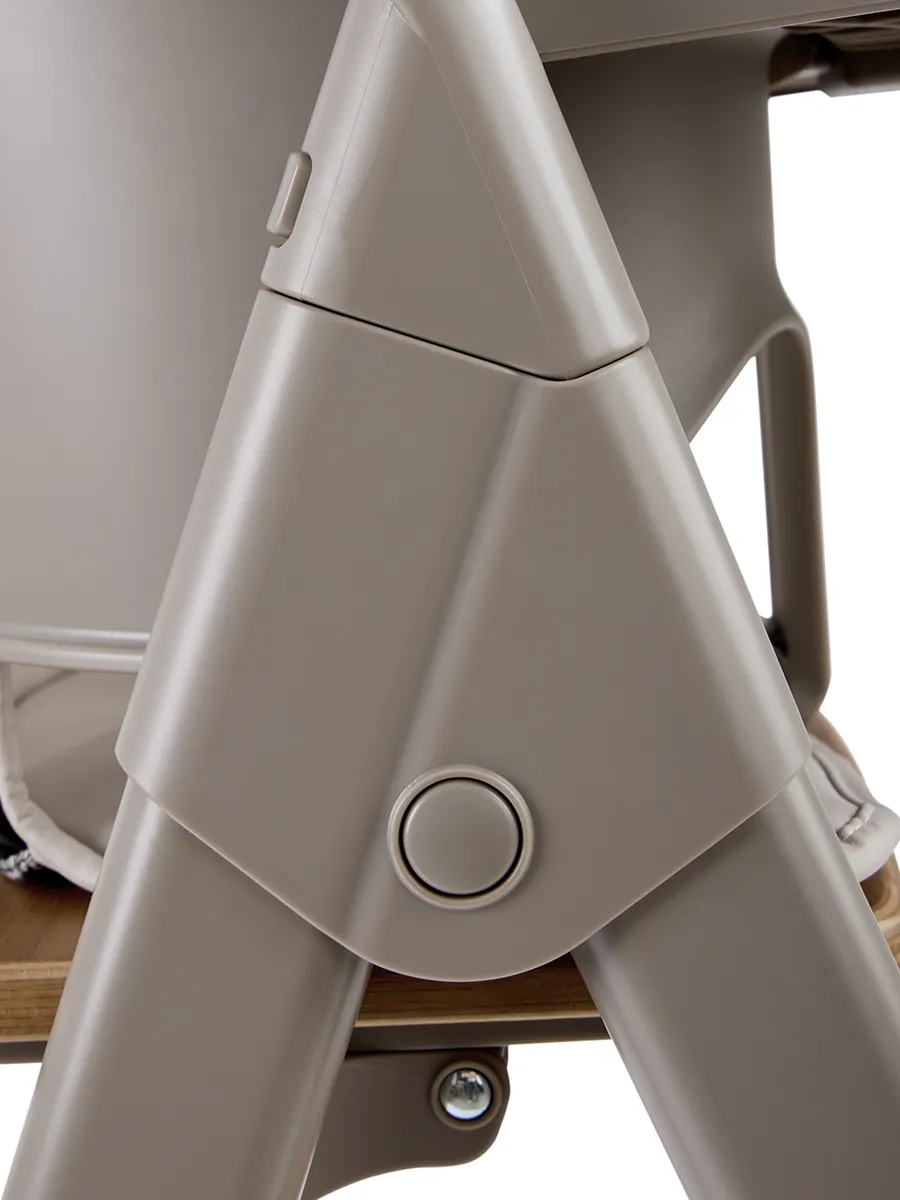 Стул для кормления Happy Baby Dorian