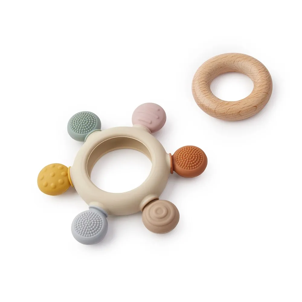 Кольцо-прорезыватель для зубов Happy Baby силиконовый 20037