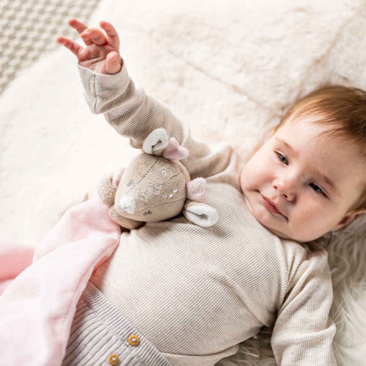 Игрушка мягкая Nattou Doudou FANFAN Оленёнок pink 759083