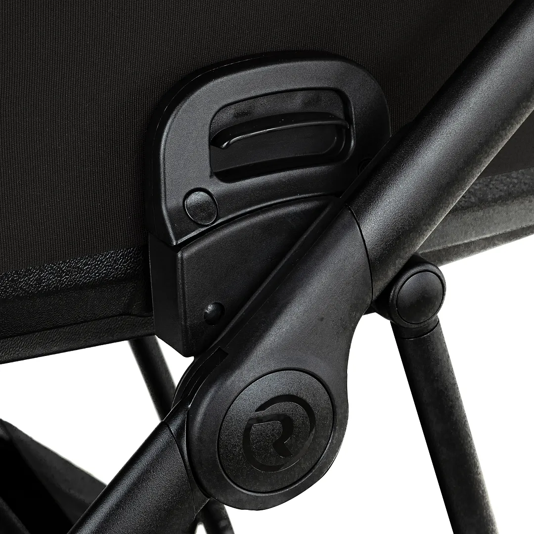 Коляска 2 в 1 Roan Sol 2.0