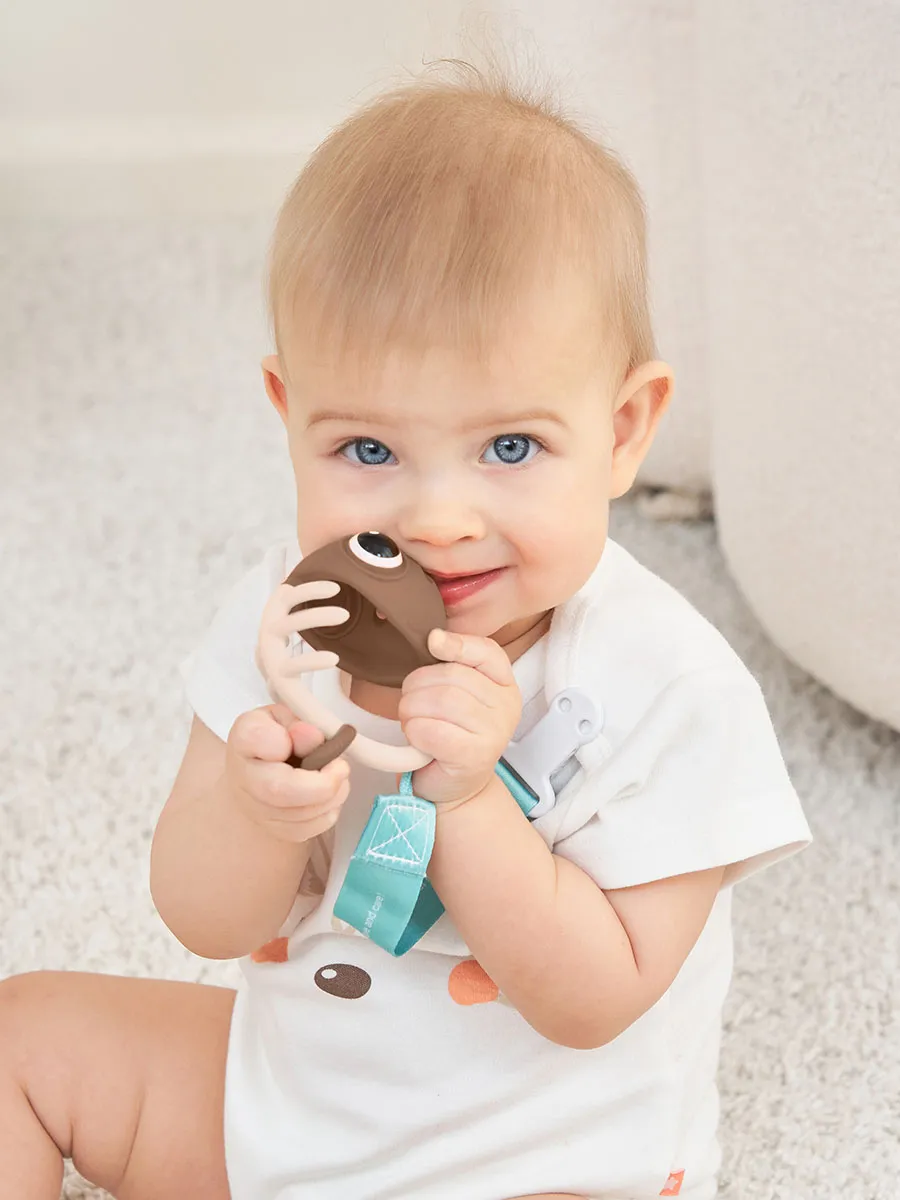 Прорезыватель Mombella силиконовый Рыбка кофейный 02105. Изображение 5