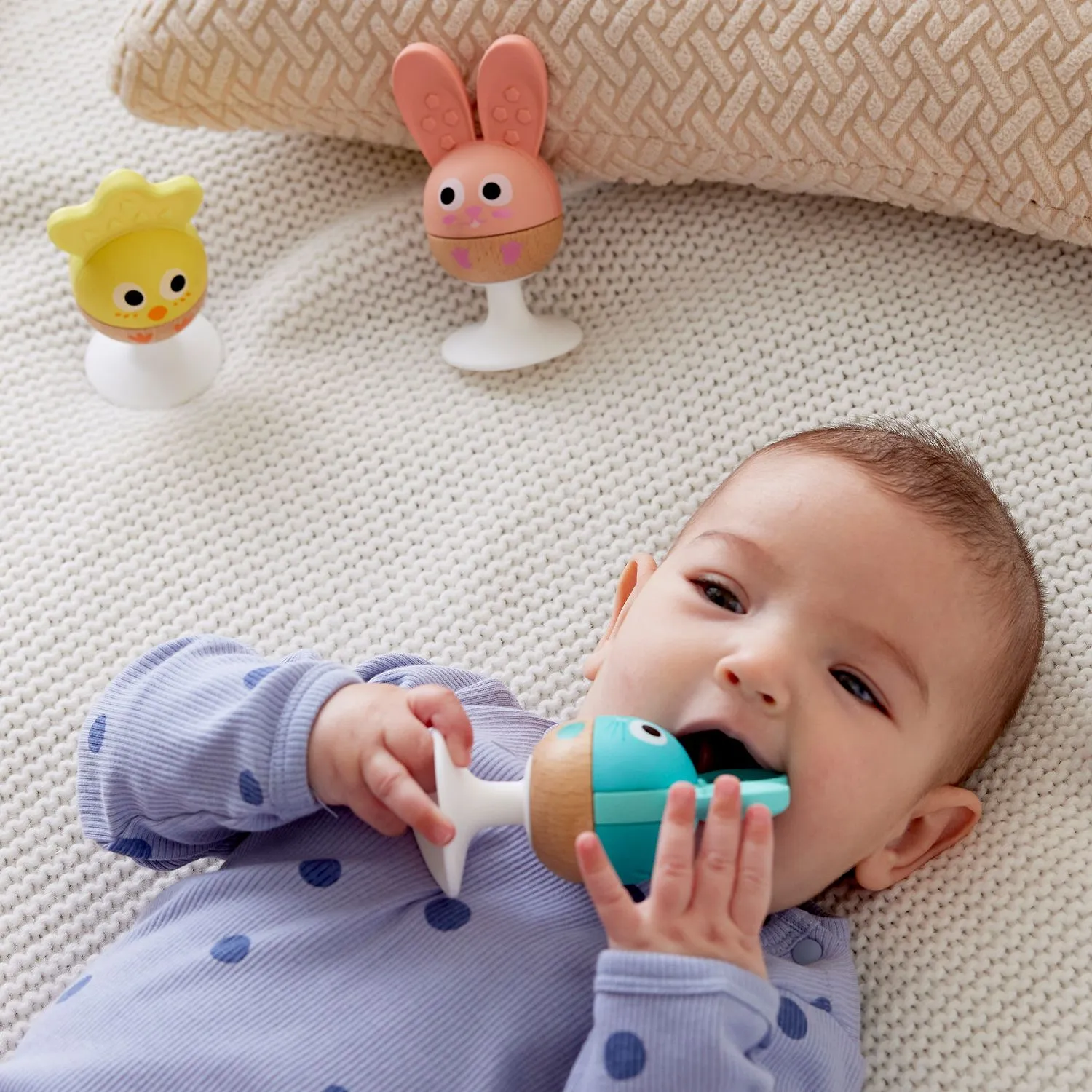 Набор развивающих погремушек HAPE для малышей «Весёлое трио» E0123_HP