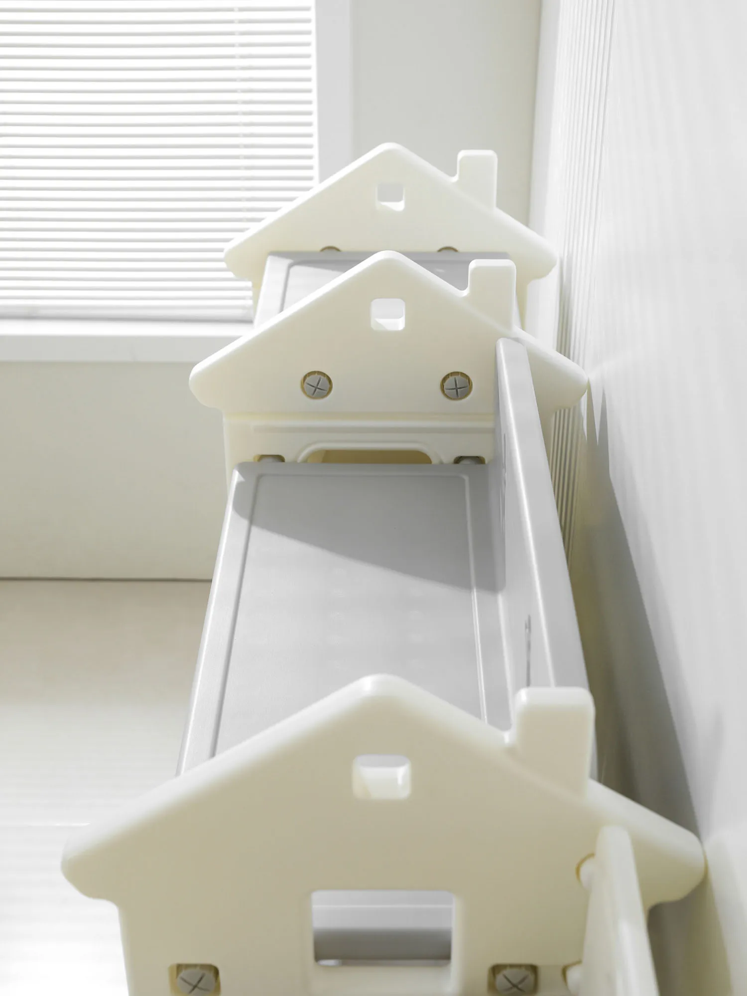 Стеллаж UNIX Kids для игрушек и книг