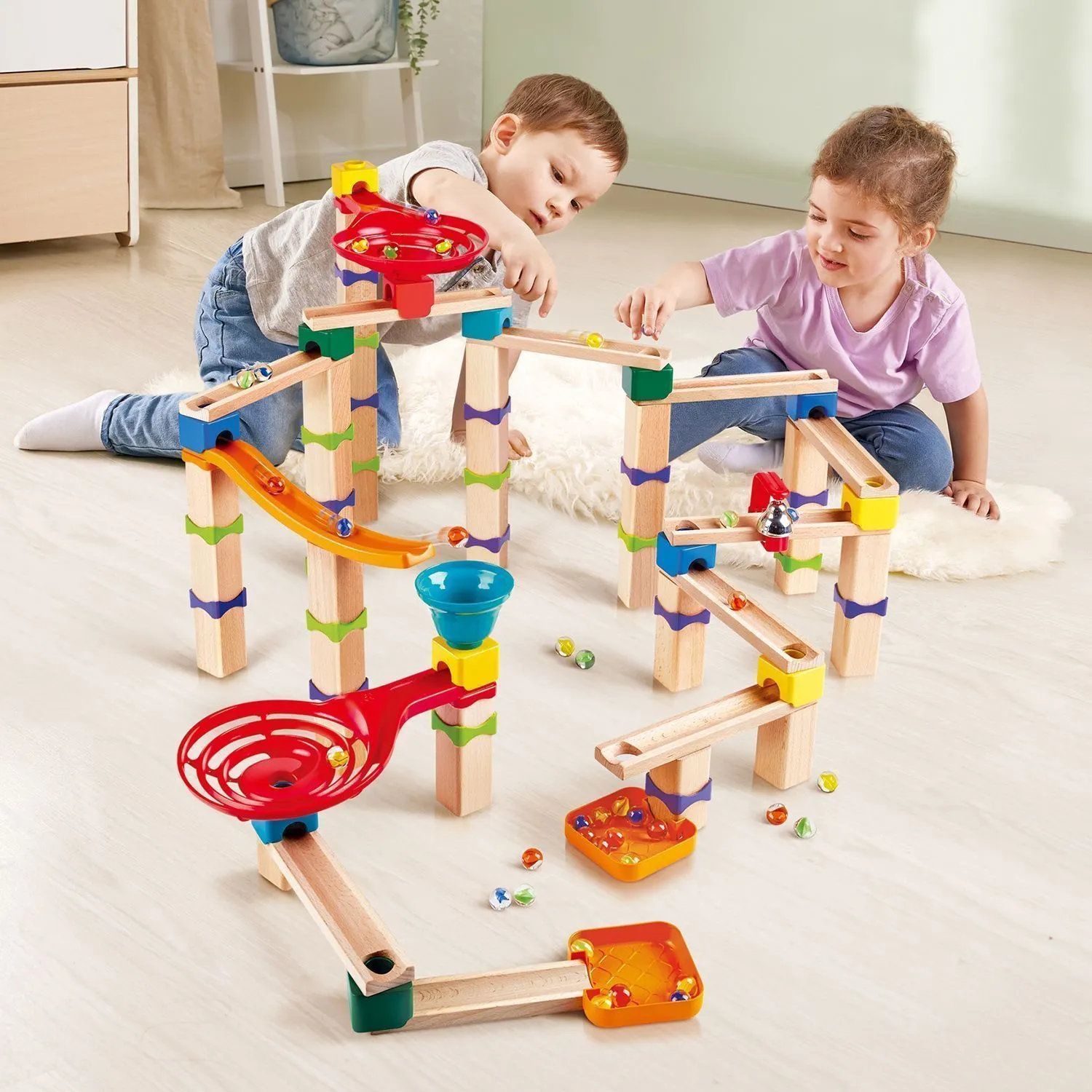 Игровой набор Hape «Каскад шариков» E1100_HP