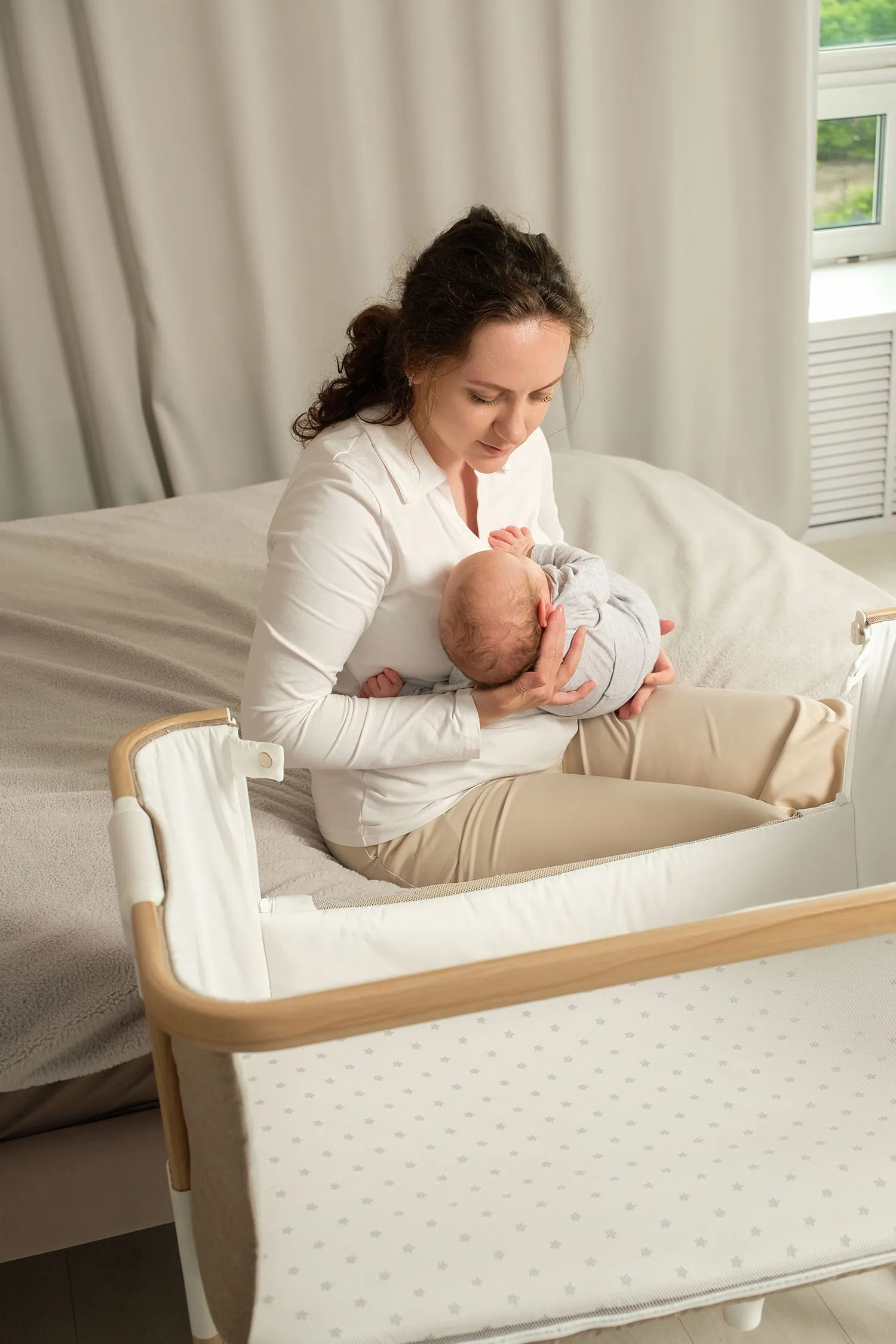 Люлька-колыбель 4 в 1 приставная Fiorellino beige