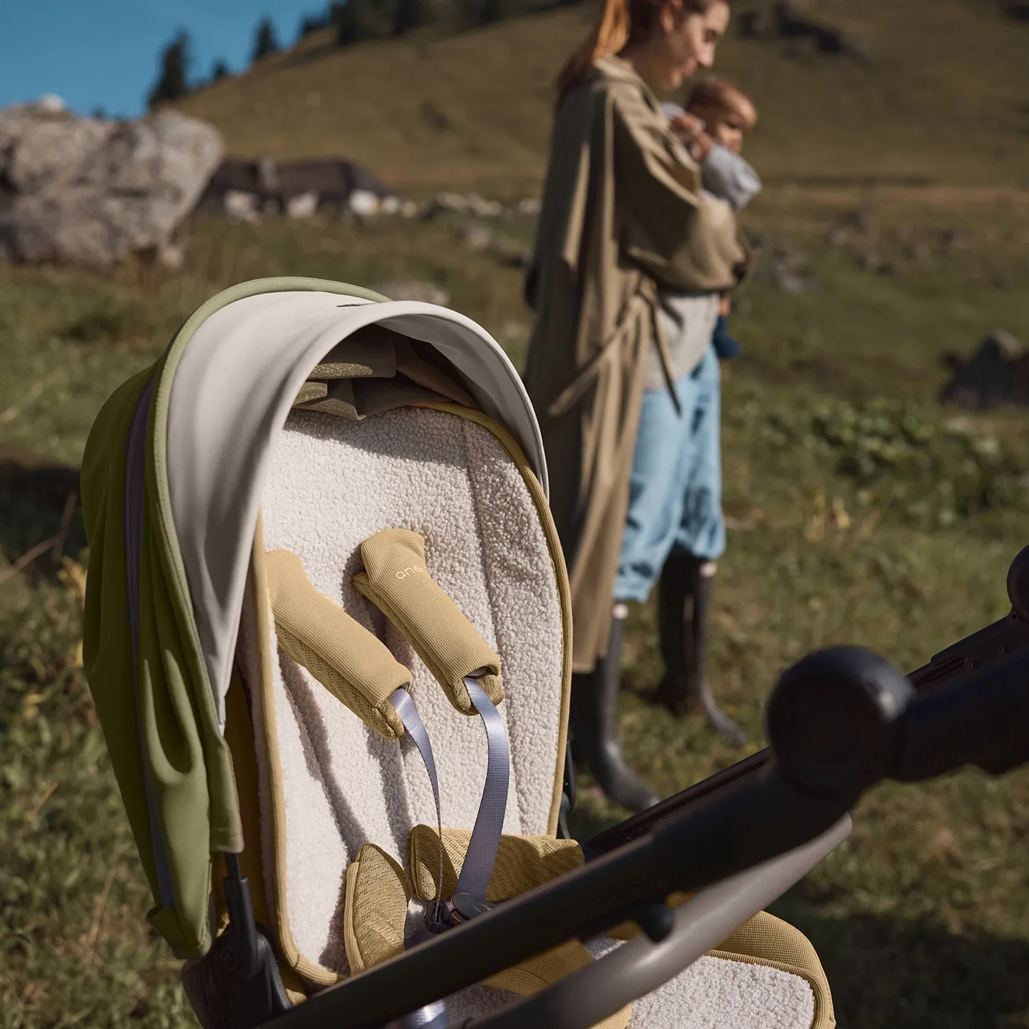 Коляска 2 в 1 ANEX iQ Premium 2025 Hugg