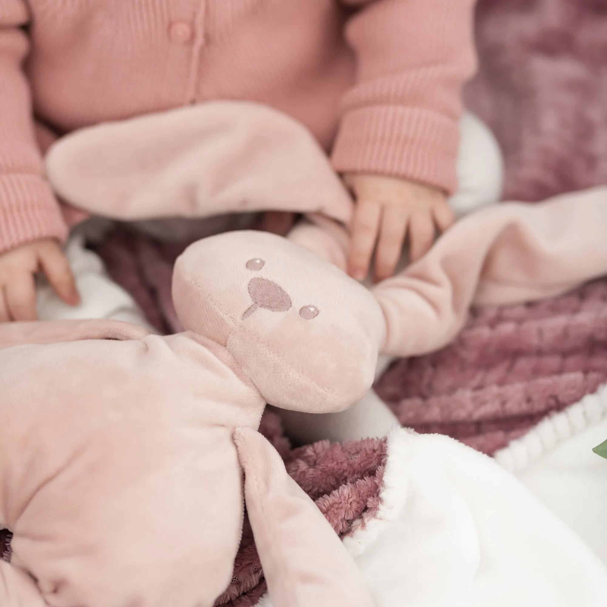 Игрушка мягкая Nattou Soft toy Lapidou Кролик