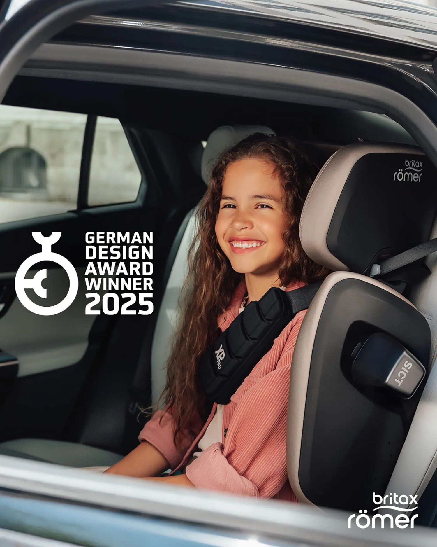 Автокресло 2/3 Britax Roemer KIDFIX PRO i-Size Lux