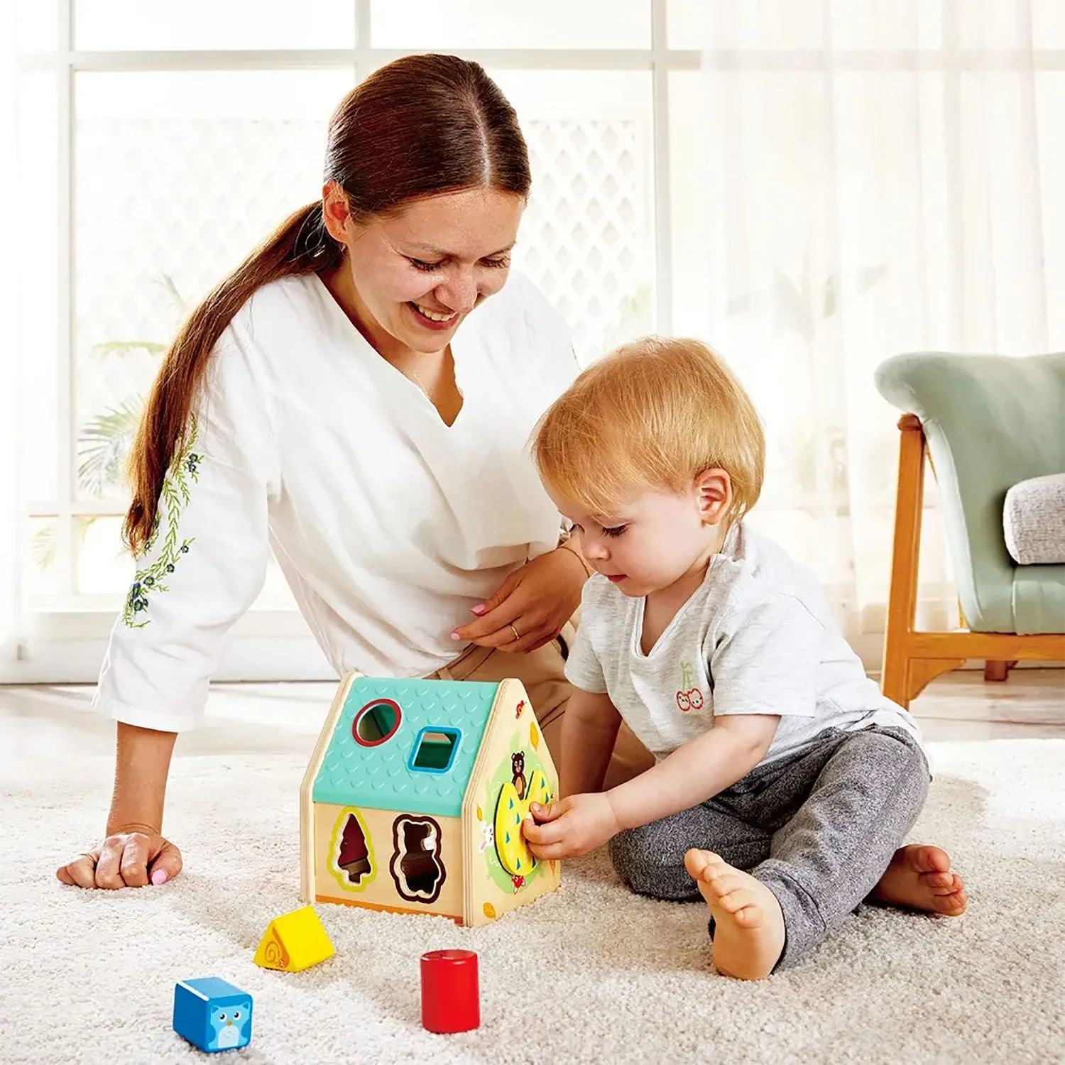 Игрушка HAPE развивающий Cортер «Домик на дереве» E0515_HP