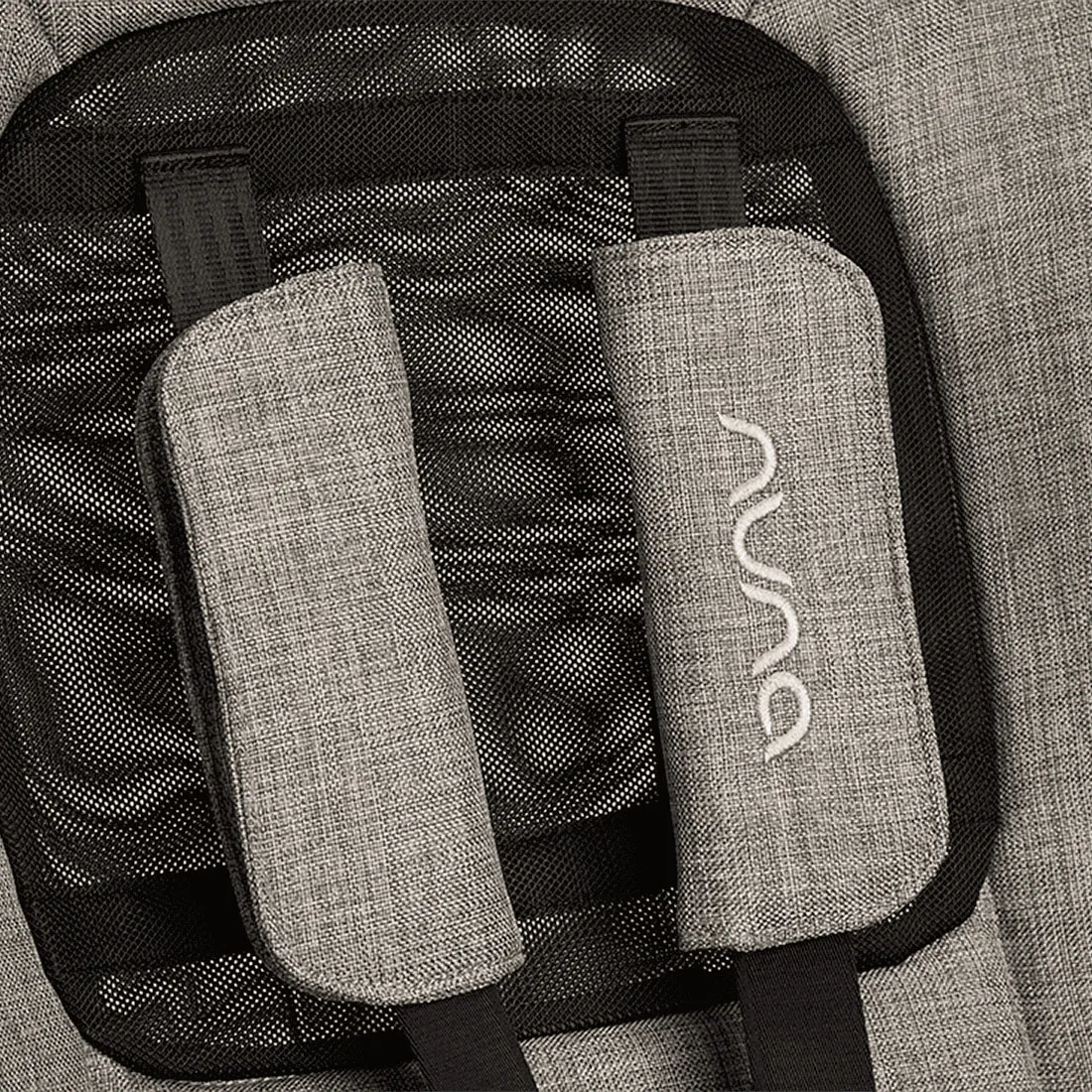 Коляска прогулочная Nuna TRIV NEXT BMW Graphene