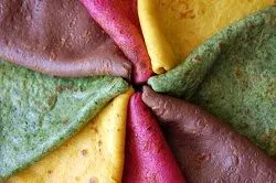 Разноцветные блины для детского обеда