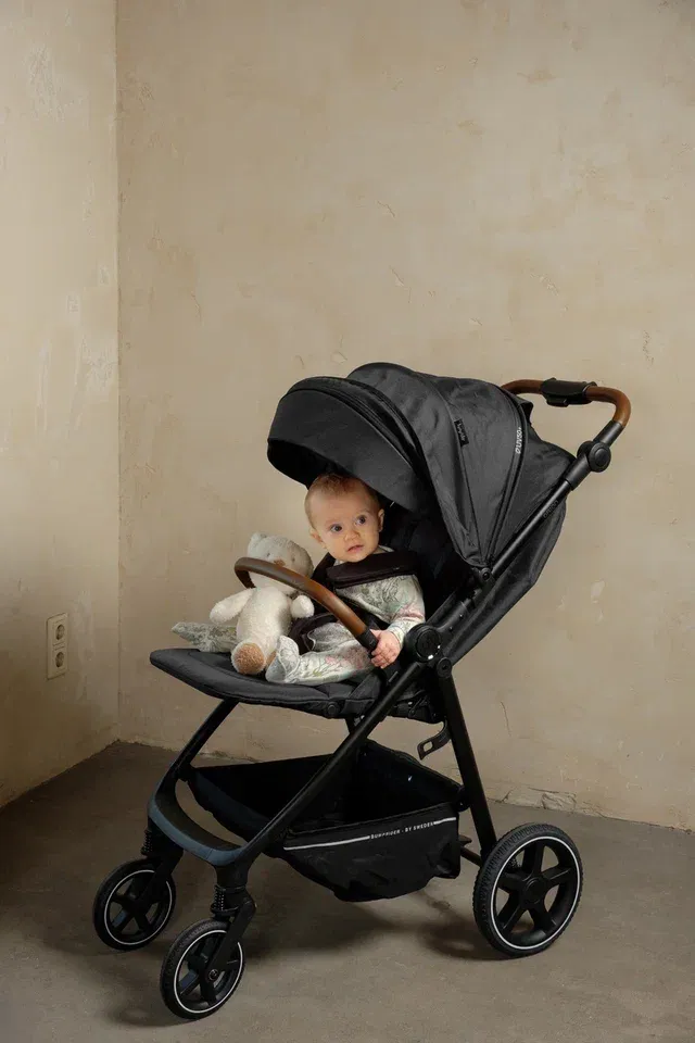 Коляска прогулочная Bumprider Orion