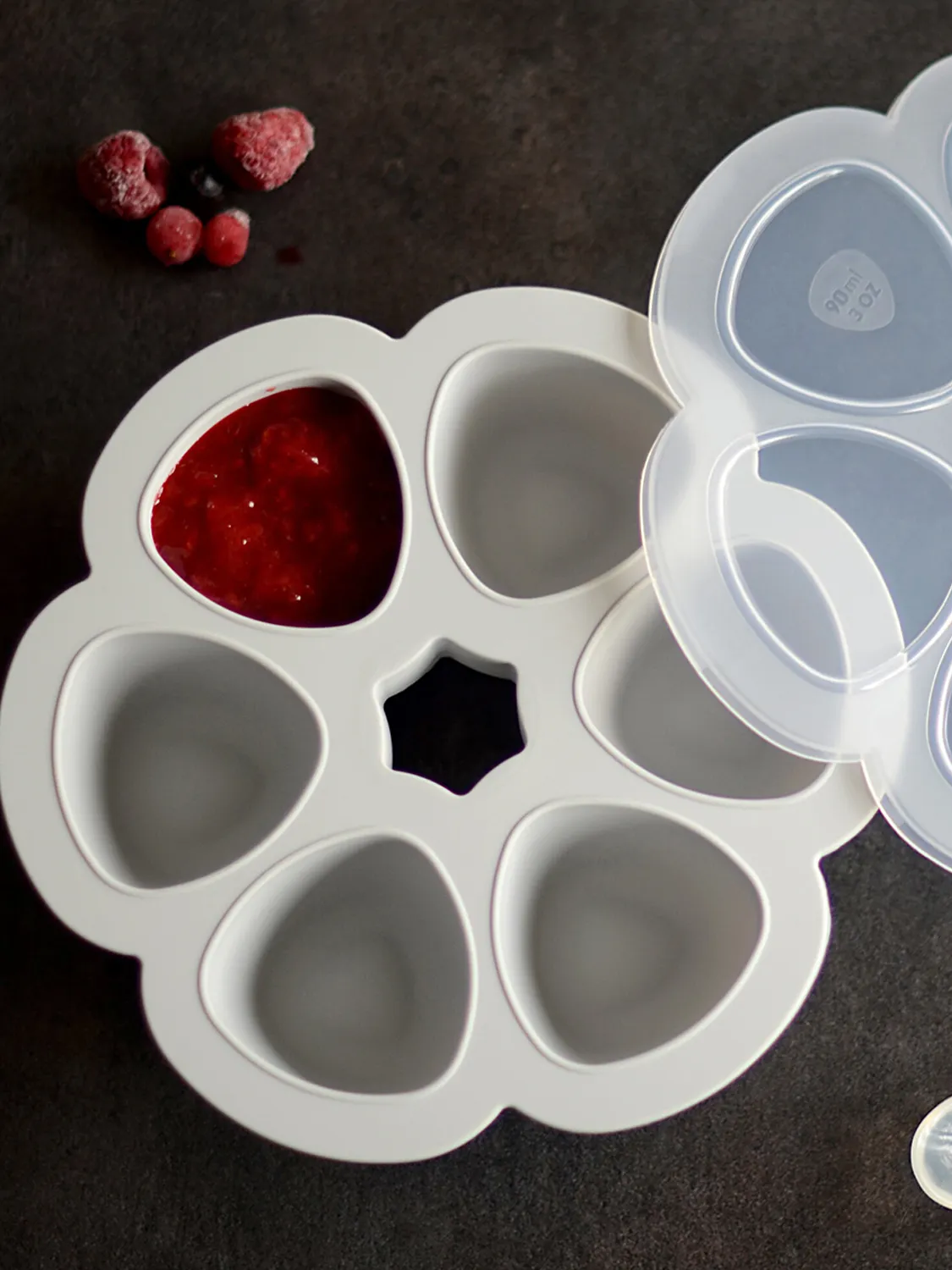 Контейнер Beaba силиконовый для заморозки Multiportions 6*90ML