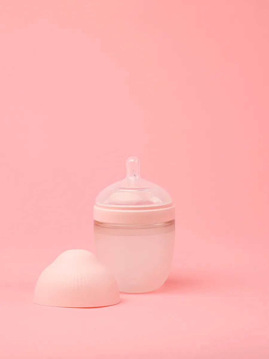 Бутылочка Mombella силиконовая антиколиковая Wide Neck широкая 210 мл розовая 8139. Изображение 2
