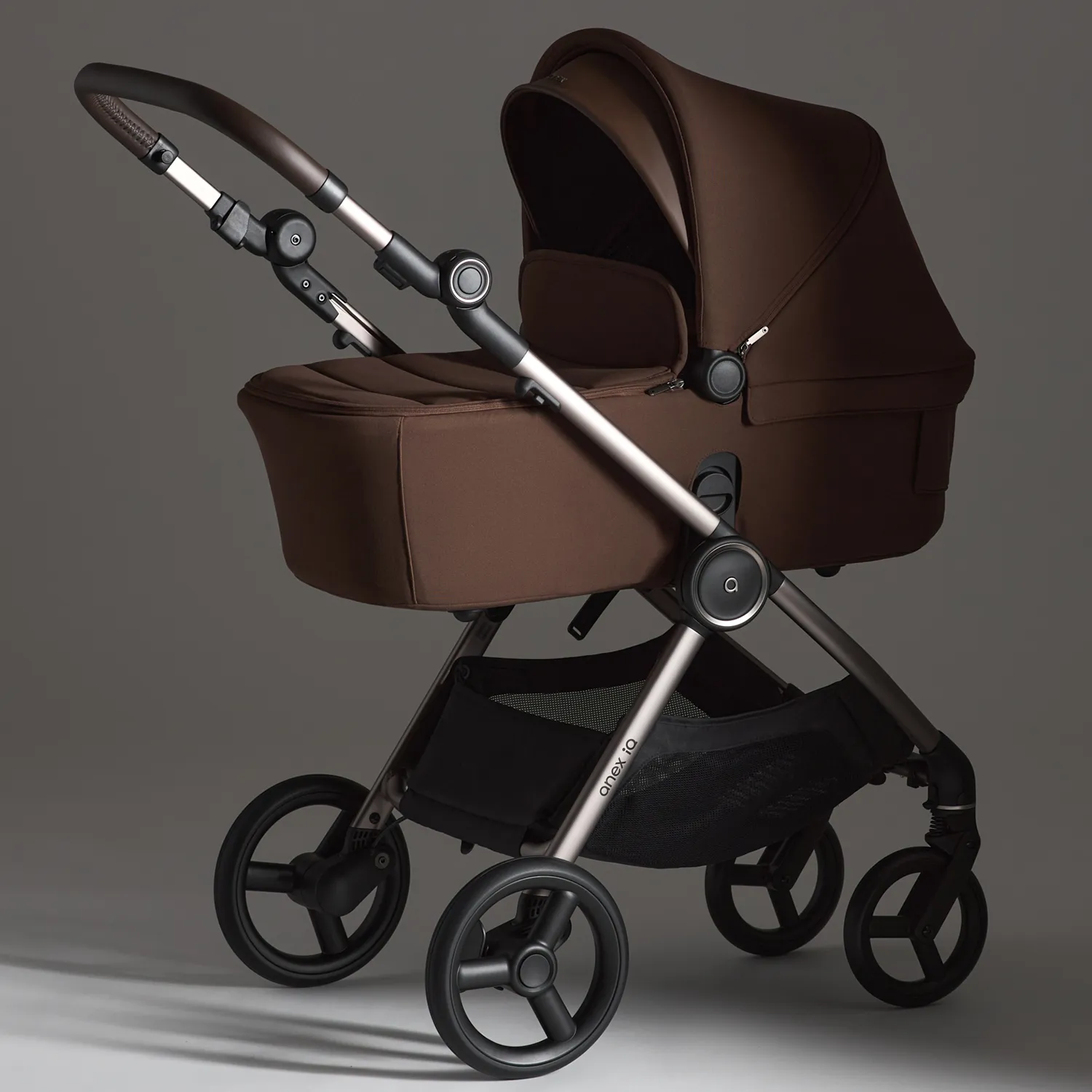 Коляска 2 в 1 Anex iQ Premium 2026