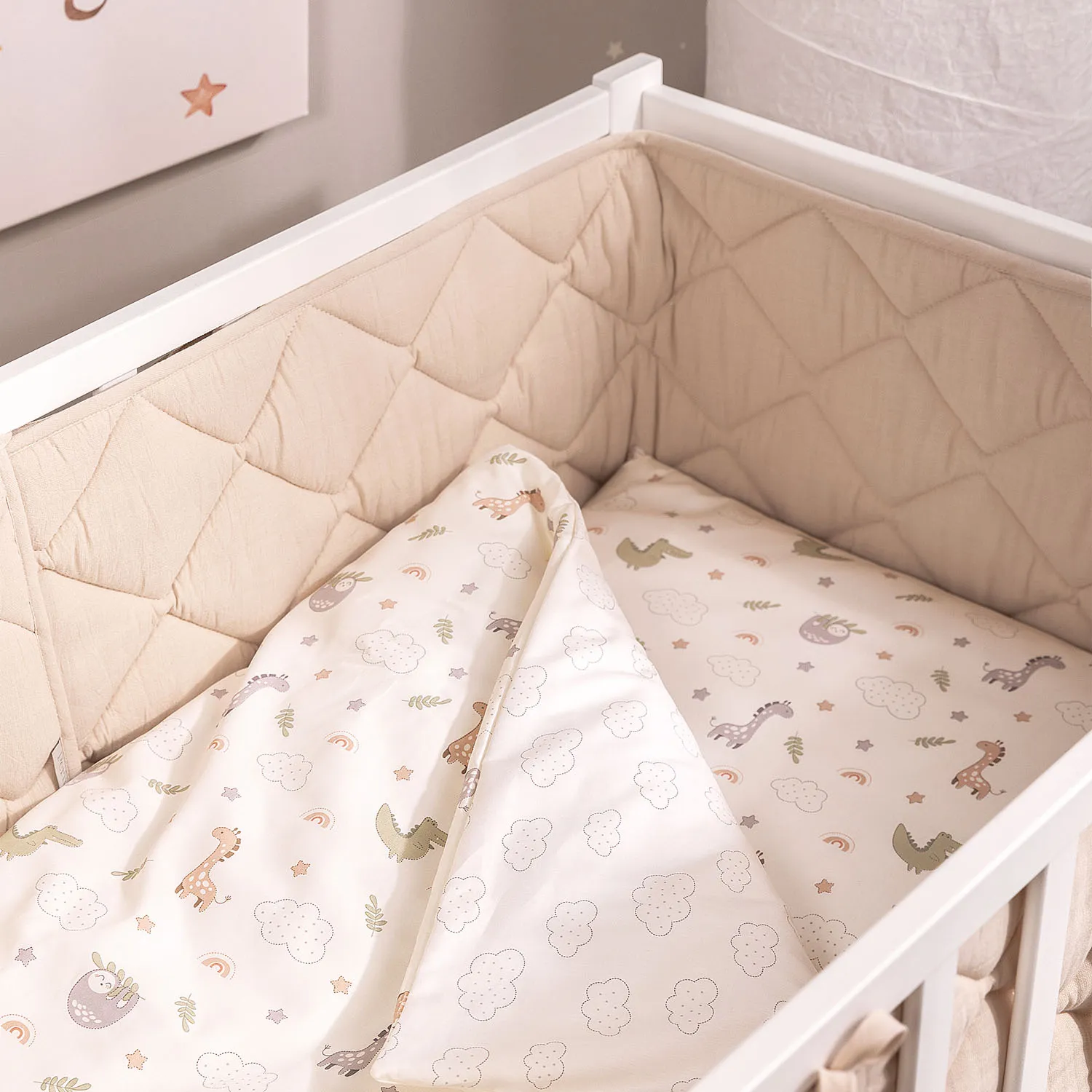 Защита для детской кроватки (бампер стеганый универсальный) PERINA Slim