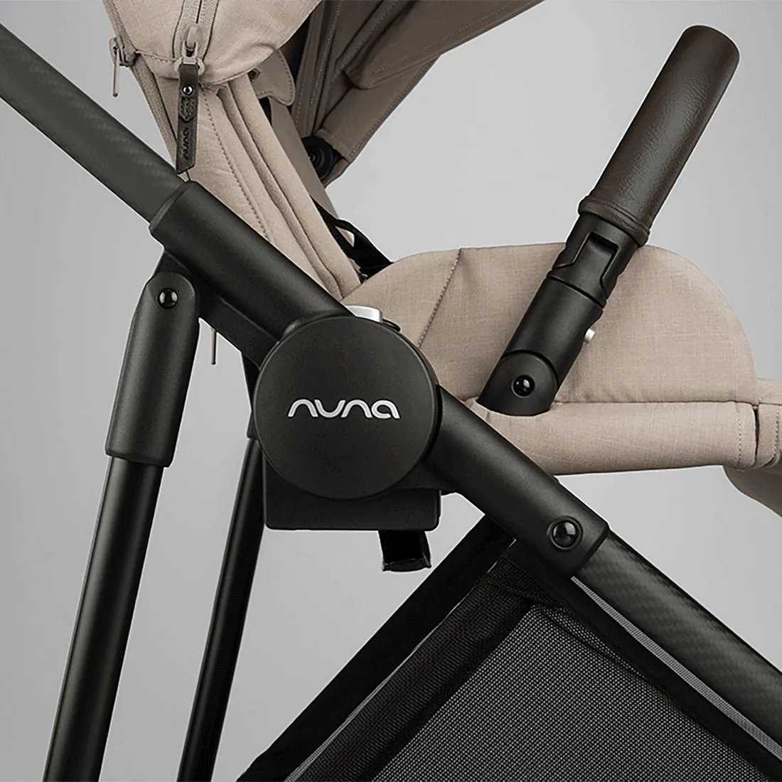 Коляска прогулочная Nuna IXXA NEXT