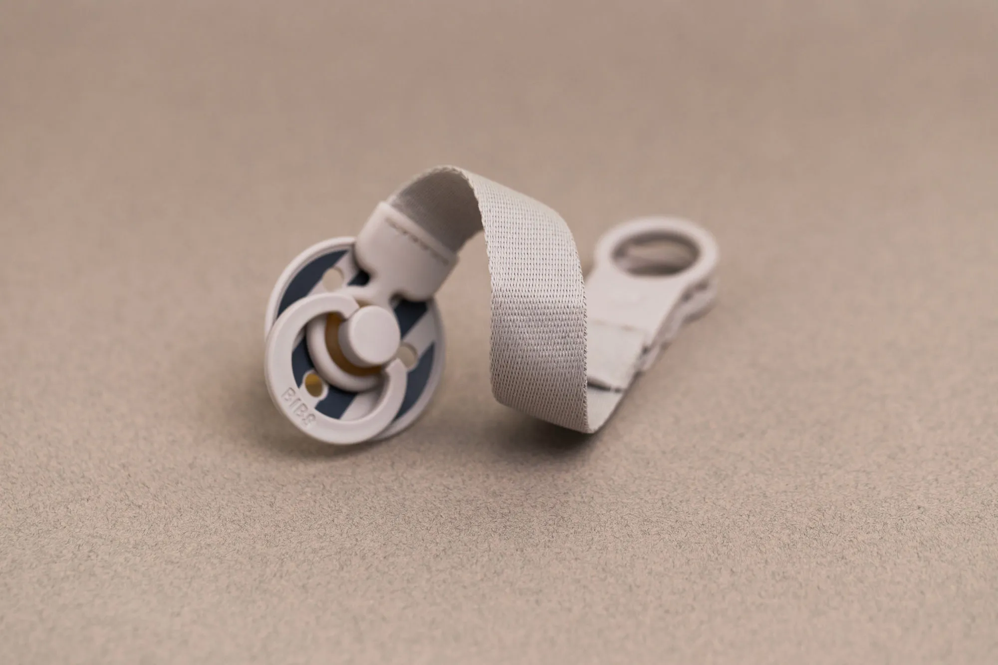 Держатель для пустышки BIBS Clip Loop