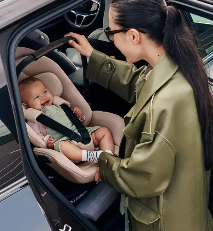 Автокресло 0+ Bugaboo Otter by Nuna